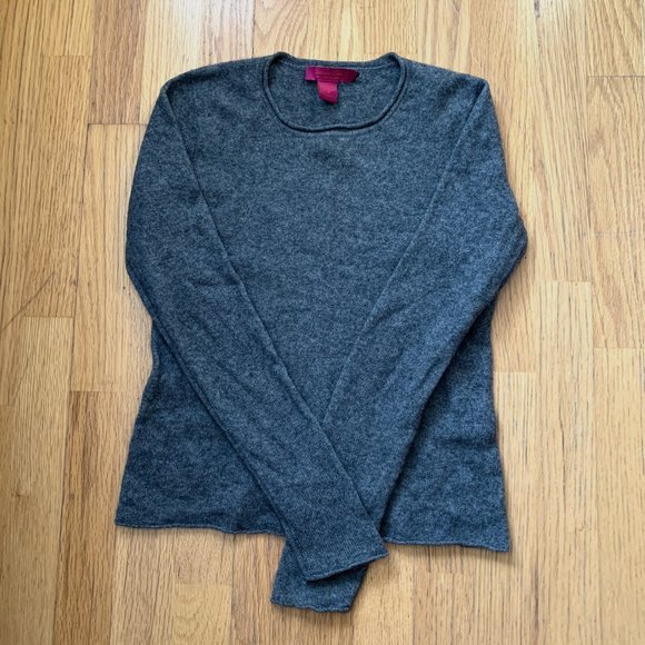 SALE! Cashmere Sweater - Picture 1 of 6